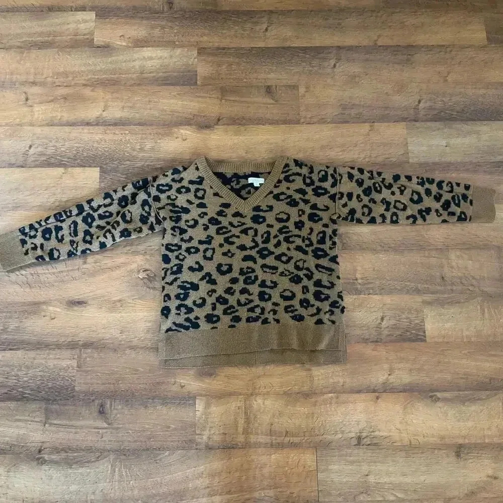 Knox Rose V-Neck Leopard Long Sleeve Womens Pullover Sweater Size Small
